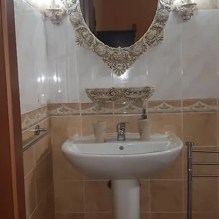 Oda ve Kahvaltı La Cornucopia