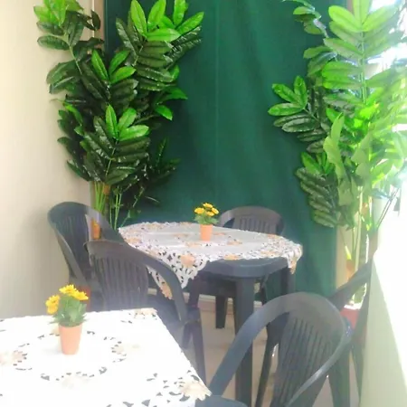 住宿加早餐酒店 La Cornucopia 3*